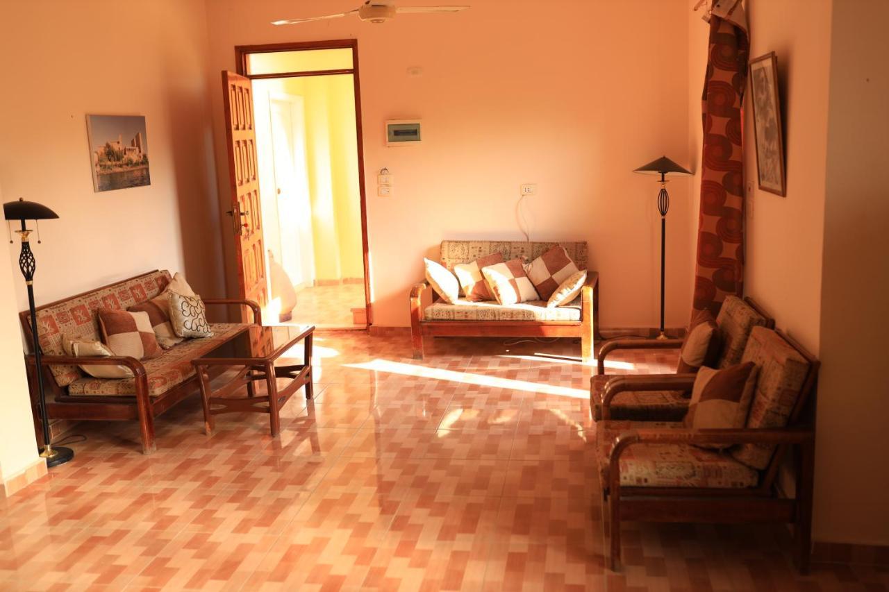 Luxor Nile View Flats Apartment Bagian luar foto
